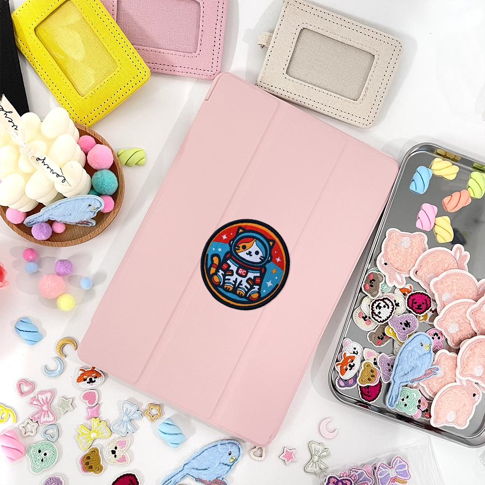 Woven patches for tablet case