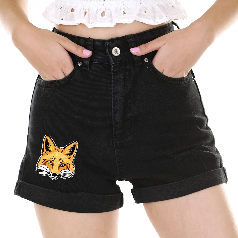 Embroidered patches for casual pants