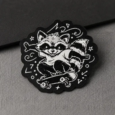Skateboard raccoon woven patch