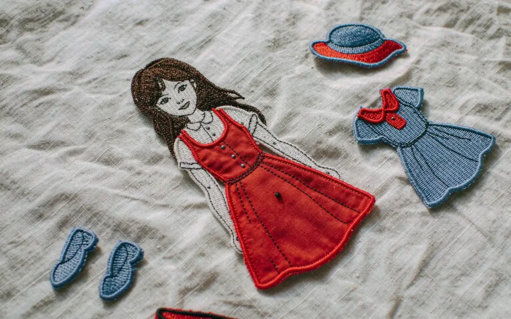 Test the Complete Embroidered Dress-Up Set